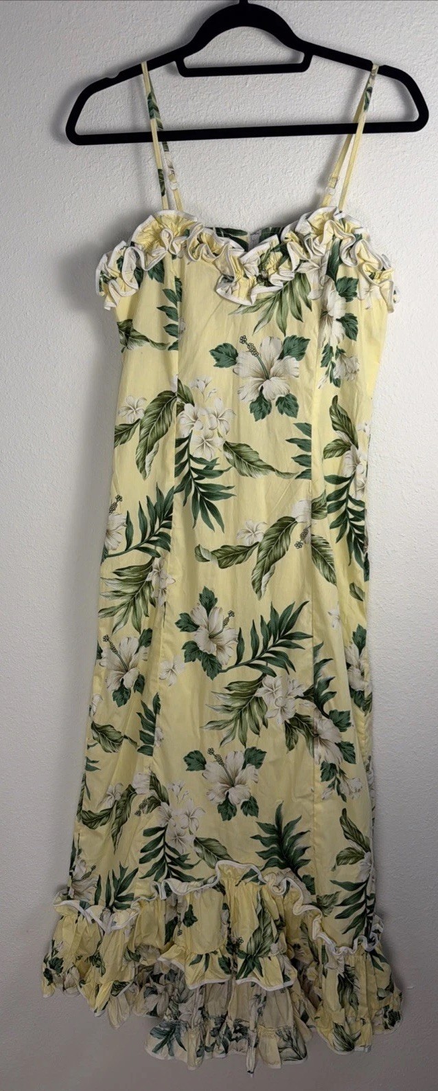 KY’s Hawaii Women’s Yellow Long Muumuu Dress Small Tropical Floral Ruffles NWT