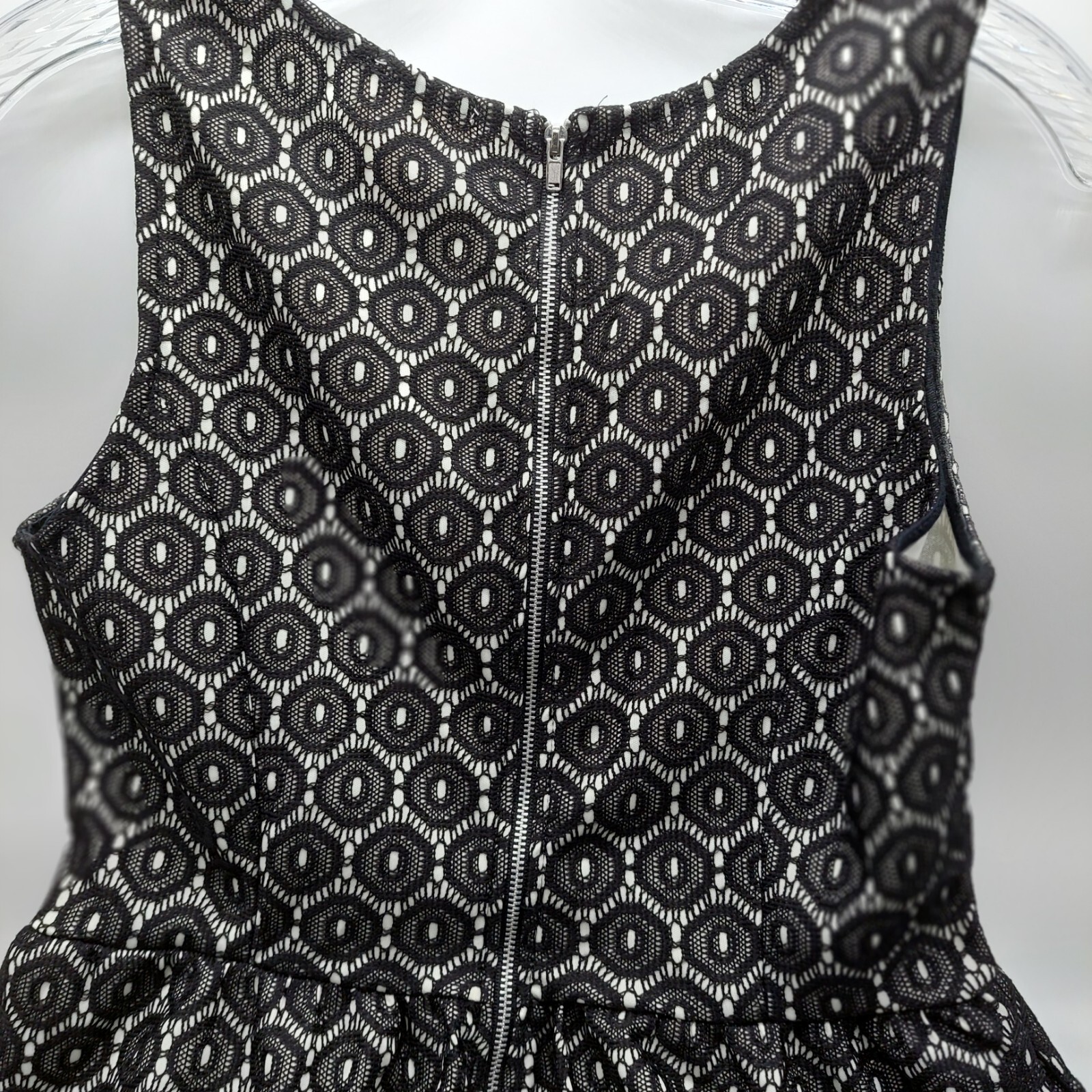 One Heart Clothing Dress Size Large Black Lace Sleeveless Zipper