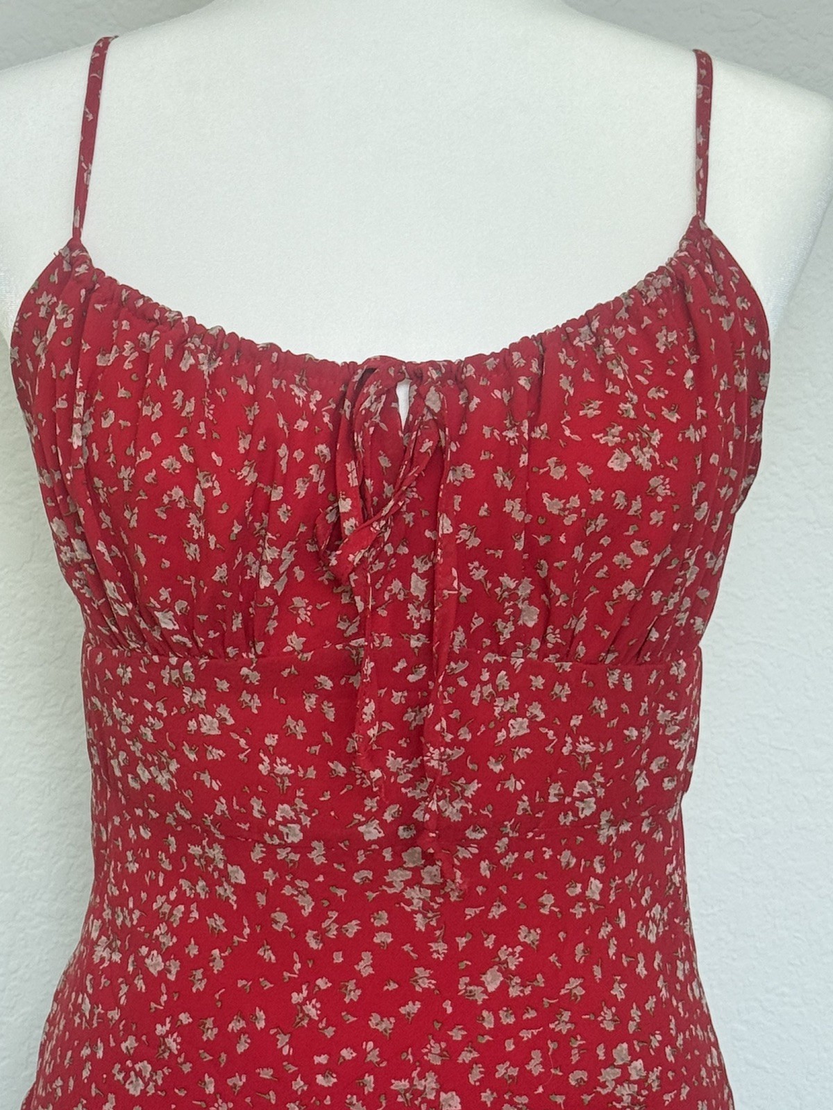 Never worn – NTW Cotton Candy LA red floral mini dress w/ spaghetti strap L