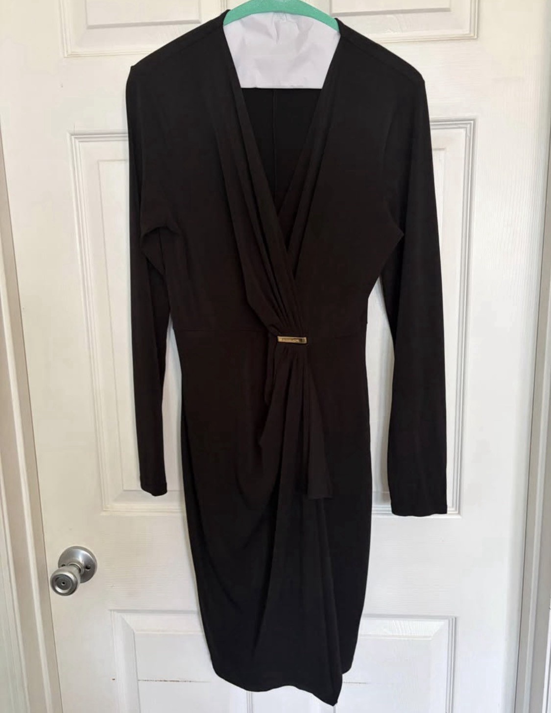 Michael Michael Kors Black Sheath Dress V-Neck Logo Accent Long Sleeve M