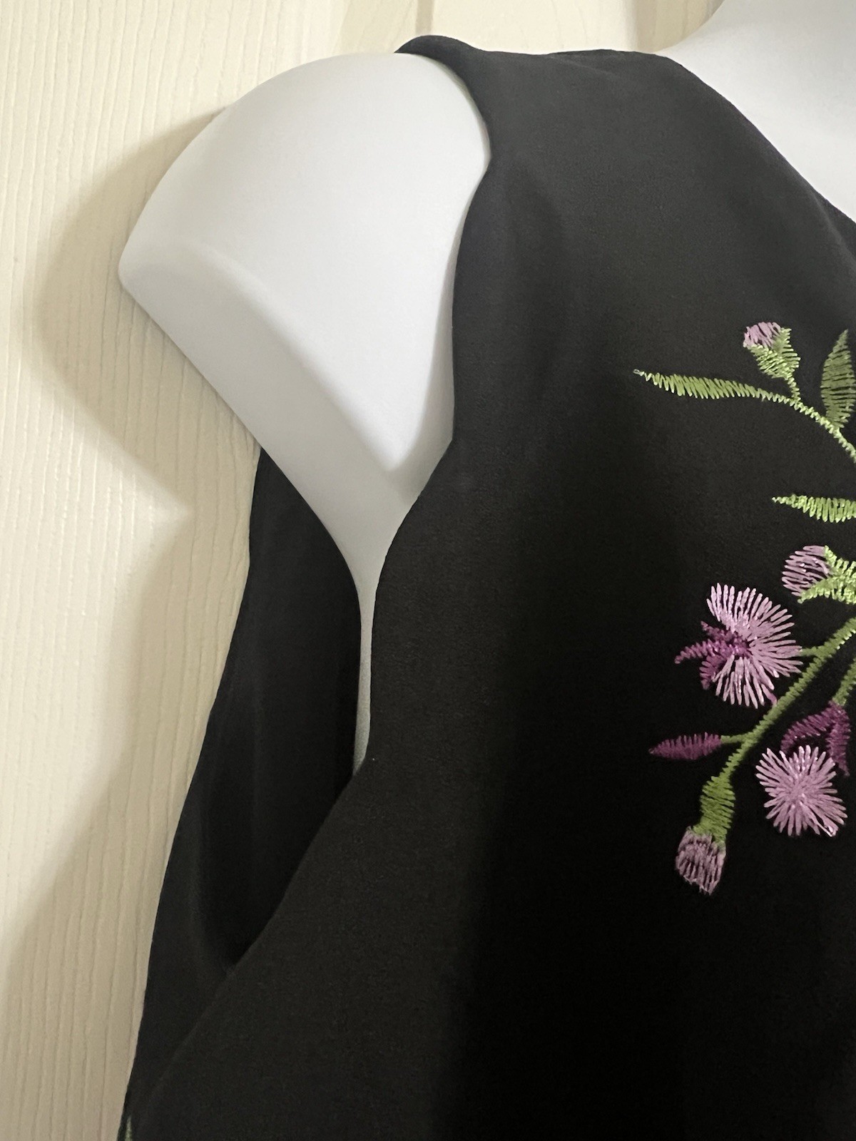 JONES STUDIO SIZE 18W BLACK EMBRIODERED PURPLE FLOWERS SCALLOPED MIDI DRESS NEW