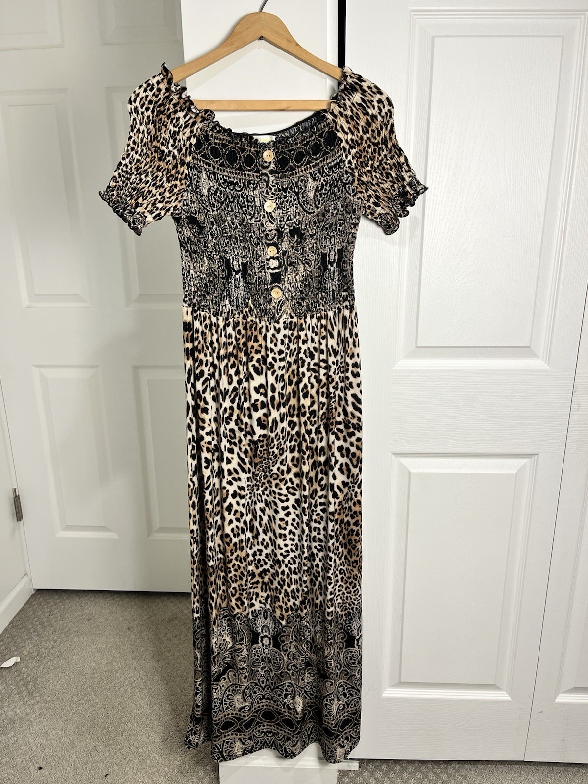Seven Islands Women’s L Maxi Dress Leopard Short Sleeve Travel Vacation Beach