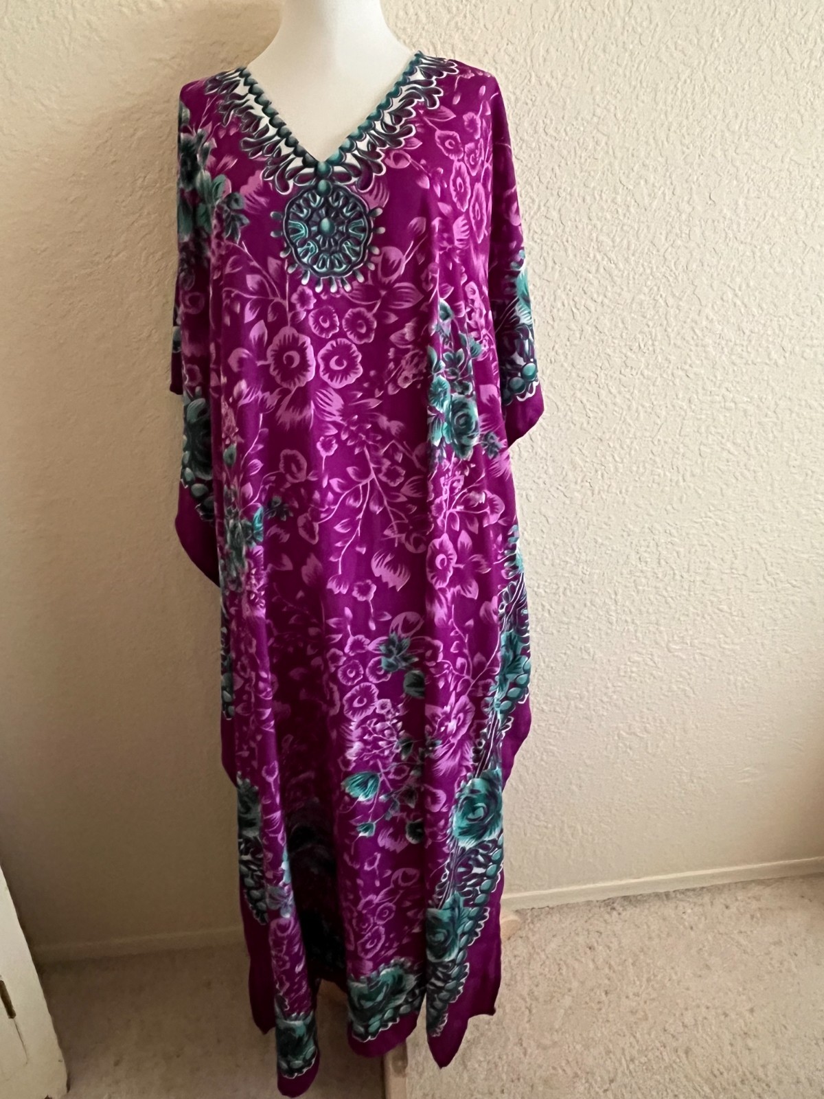 Miss Lavish 14-18 Magenta Green V-Neck 3/4 Sleeves Kaftan 58×53 Polyester