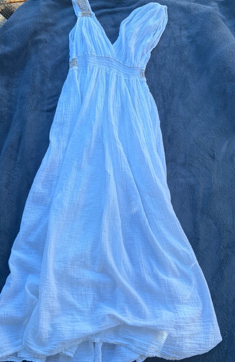 Roman goddess dress From Greece