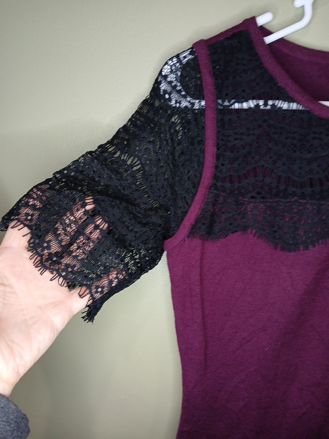 Ann Taylor Extra Small Petite Lightweight Knit Maroon Black Lace Dress NWT Knee