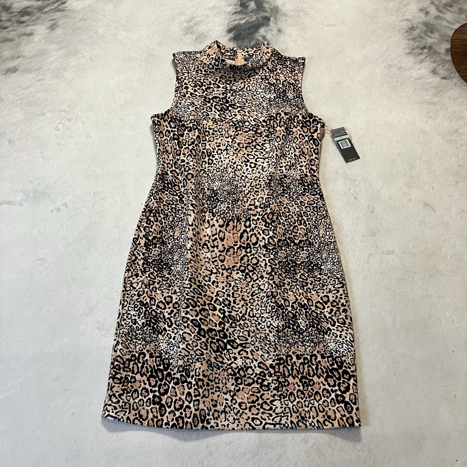 Sharagano Dress Womens Size Animal Print Sleeveless Crepe Mock Neck Sheath