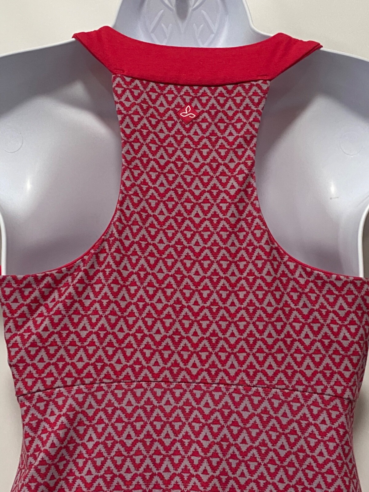 PrAna S Pink Gray Stretch Racerback Padded Shelf Bra Fit Flare Active Dress EUC