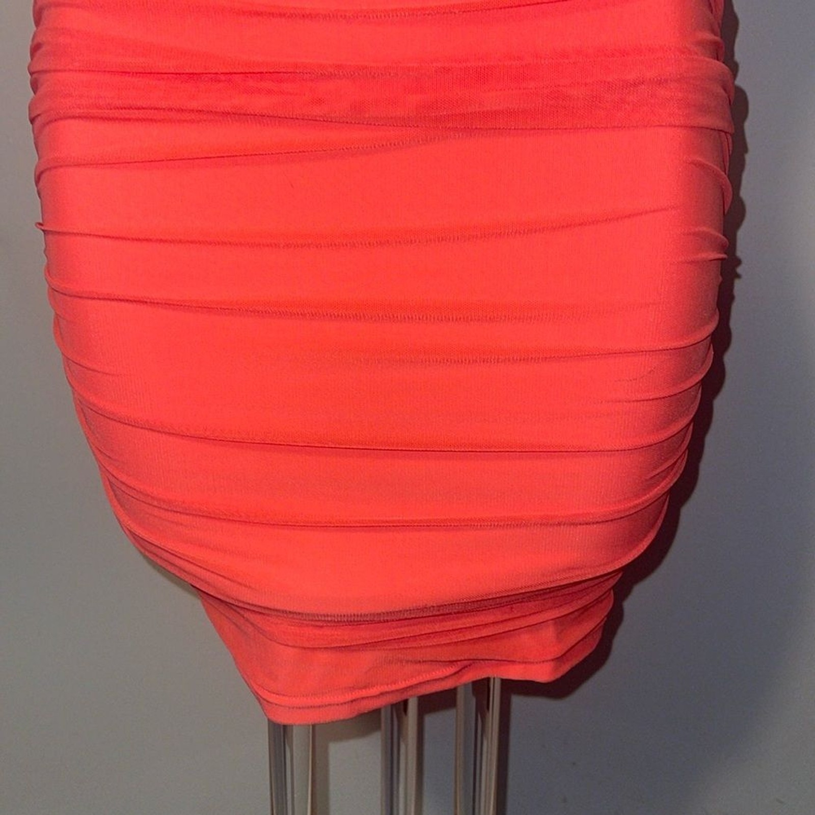 Saints + Secrets ladies Coral Ruched Mini Dress. Size large.