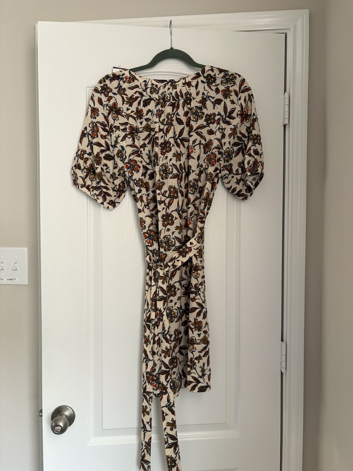 Faherty Women’s S Ivory Floral Linen V-Neck Puff Sleeve Tie Waist A-Line Dress