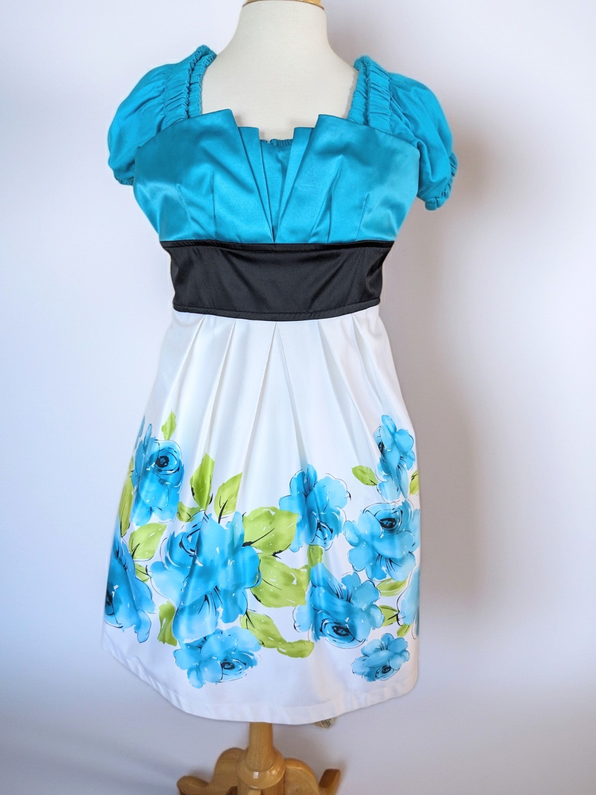 Y2K Teeze Me Dress Size 7 USA Junior Party Prom Cocktail Fit & Flare