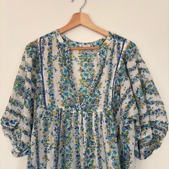Poupette St. Barth || Aria A-line Mini Dress in Blue Waves Flowers M/L