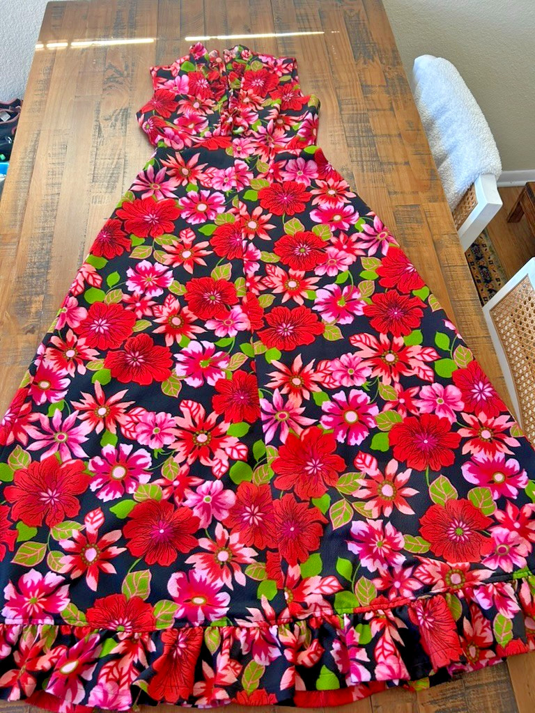 Vintage 70s Floral Maxi Dress Double Knit Polyester Ruffle Collar Prairie Boho