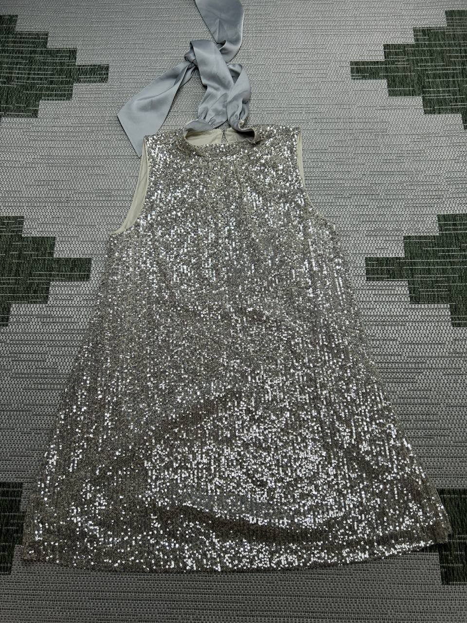 Vineyard Vines Dress Womens Large Beige Silver Sequin Wrap Blouson