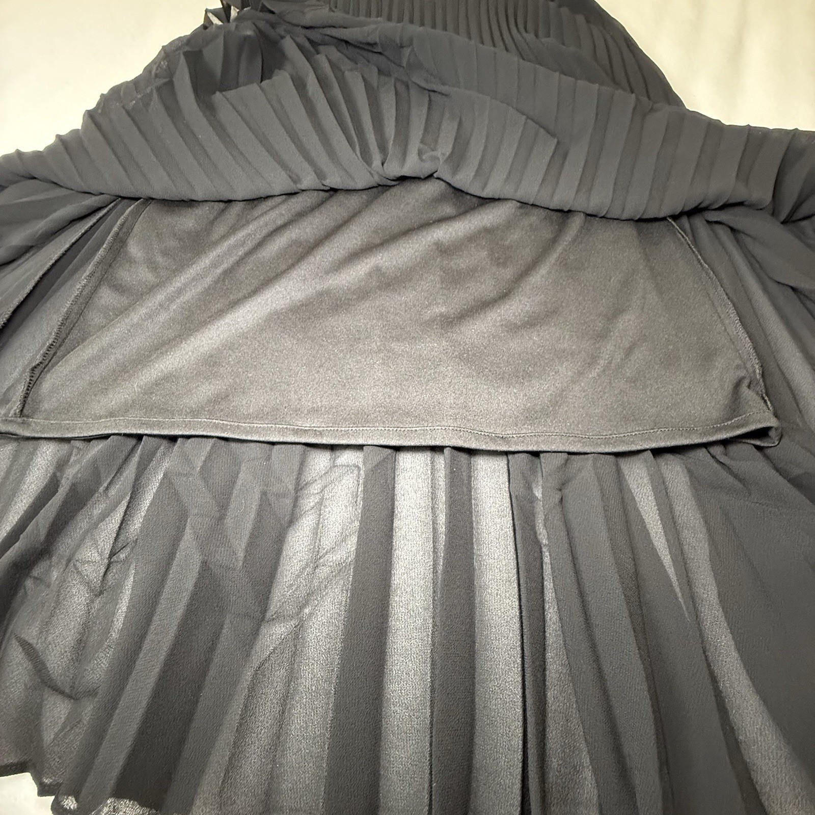 VTG 80’s-90’s O.Suzanne Black Accordion Pleated LBD Formal Size 4 Whimsigoth