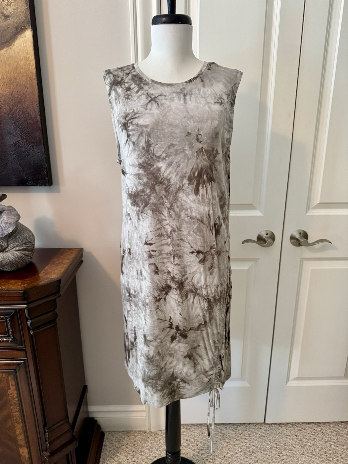 COMO BLU Women’s Grey & White Sleeveless Lightweight Dress Cover Up Sz L – NWTS!