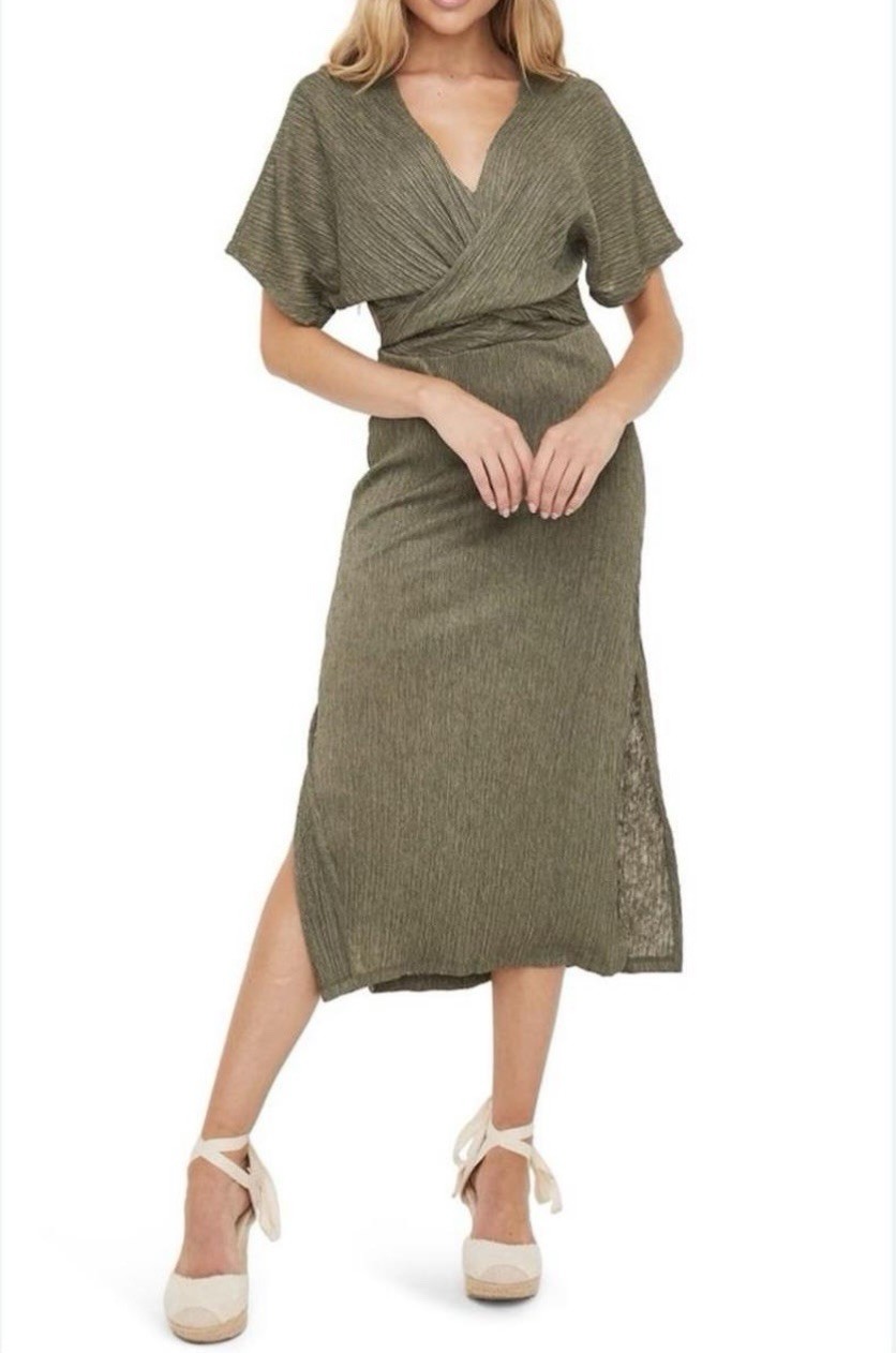 ALL IN FAVOR NWT OLIVE PLISSE TEXTURED DRESS SIZE S