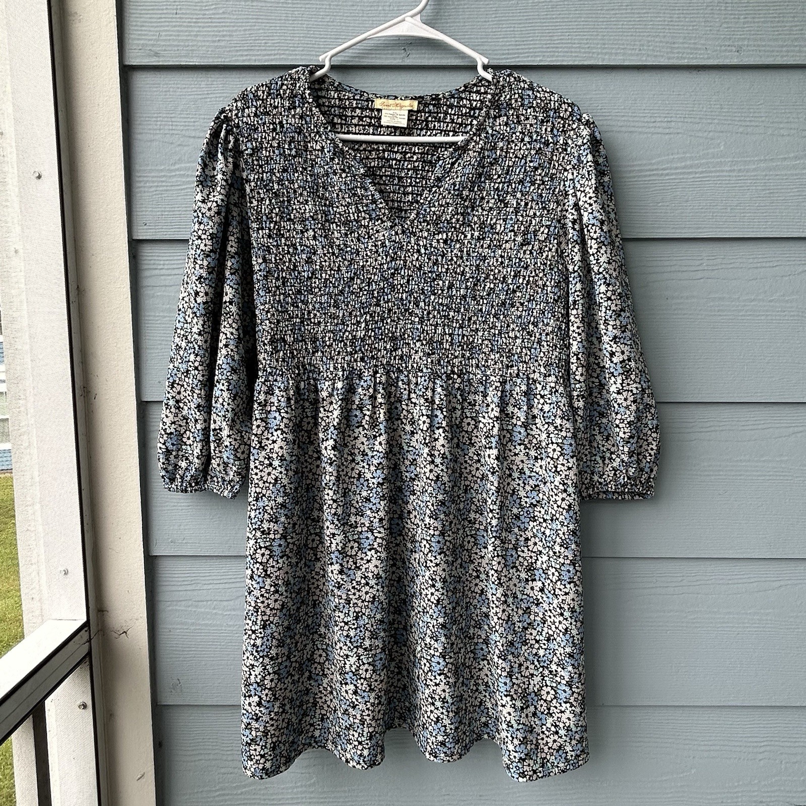 Sweet Magnolia Ditsy Floral Smocked Bodice 3/4 Sleeve Dress Size L