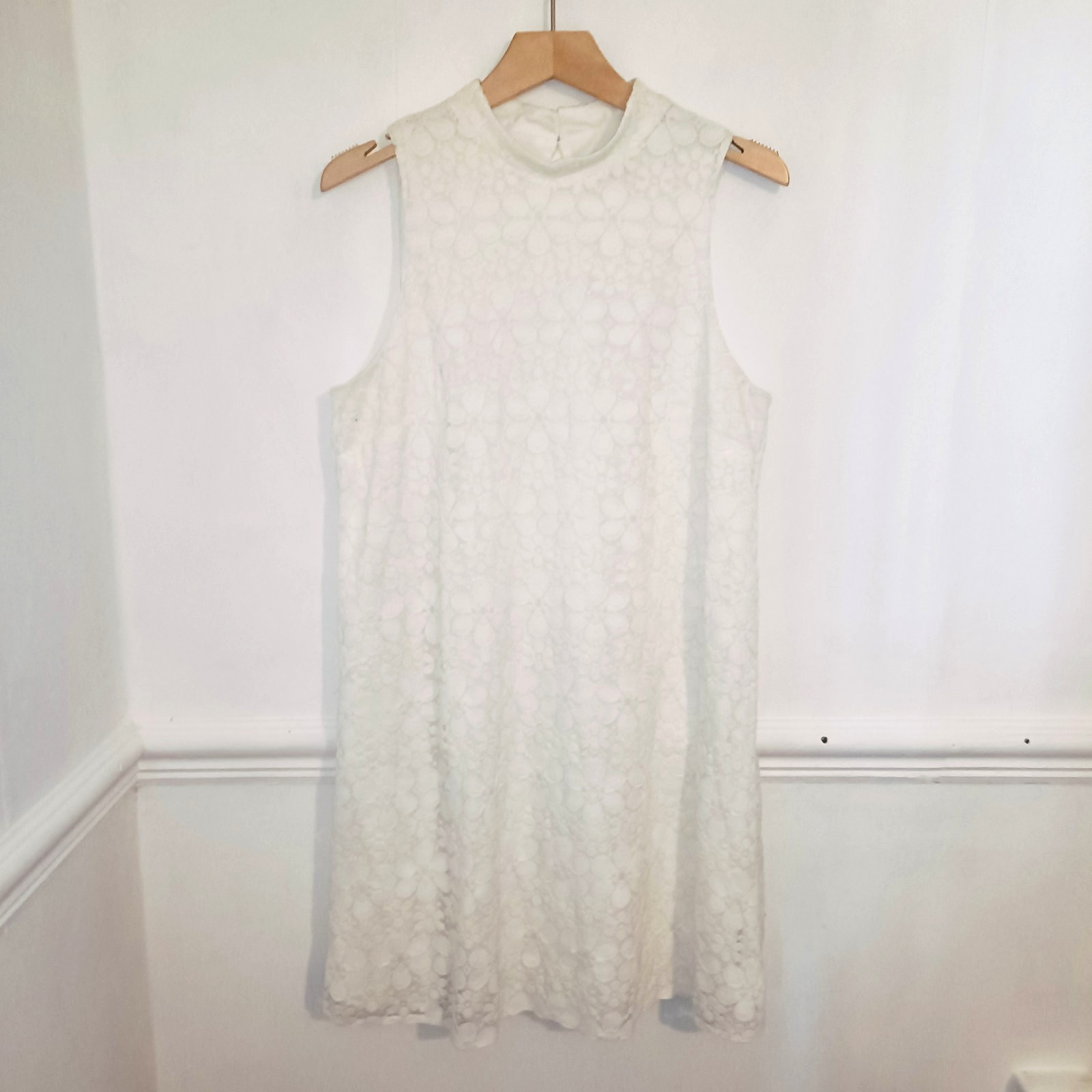 F&F Womens Dress White Size UK 16 Floral Lace 60s 70s High Neck Knee Length Boho