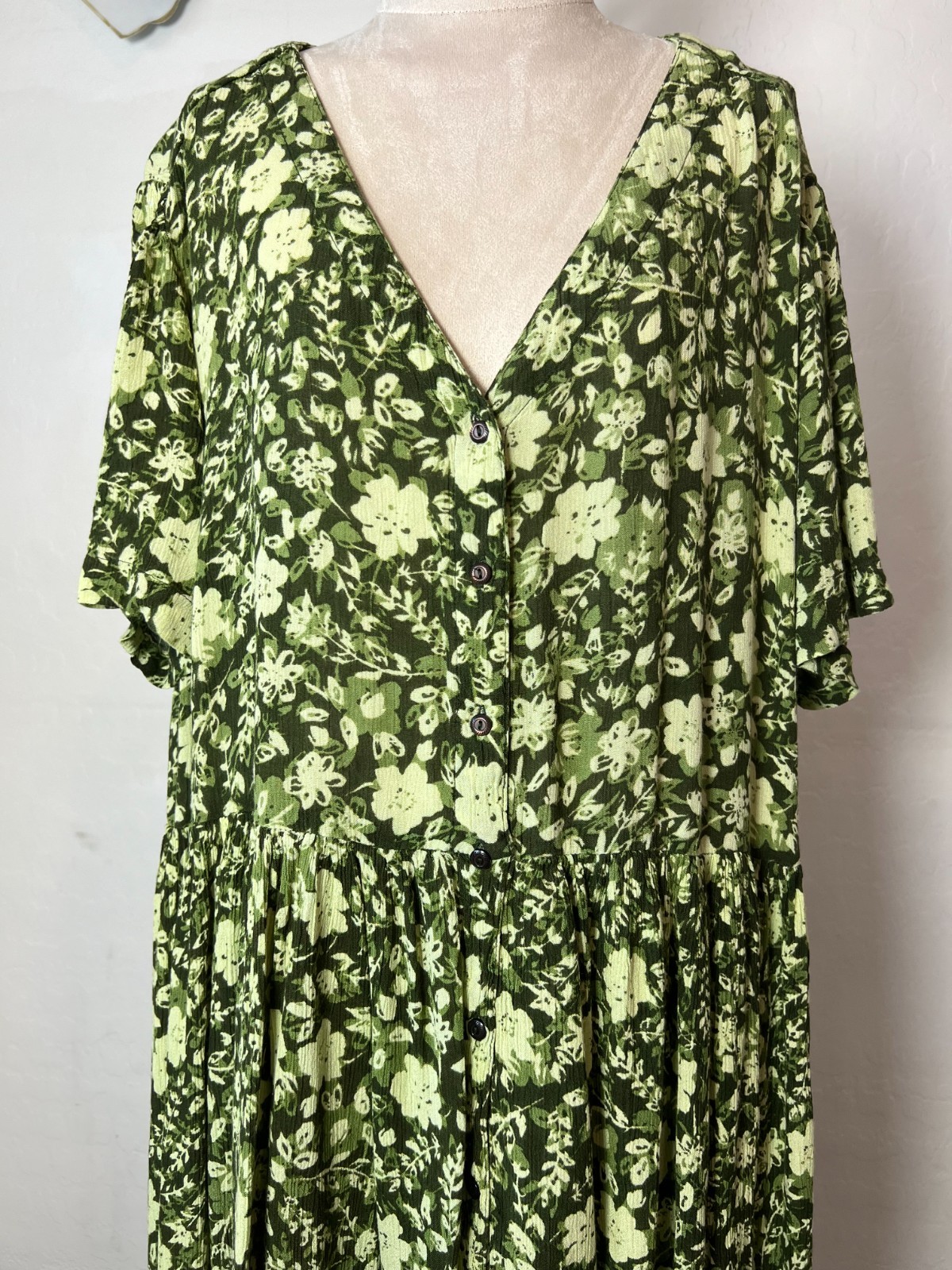 Woman Within 100% Rayon Floral Summer dress size 22 W