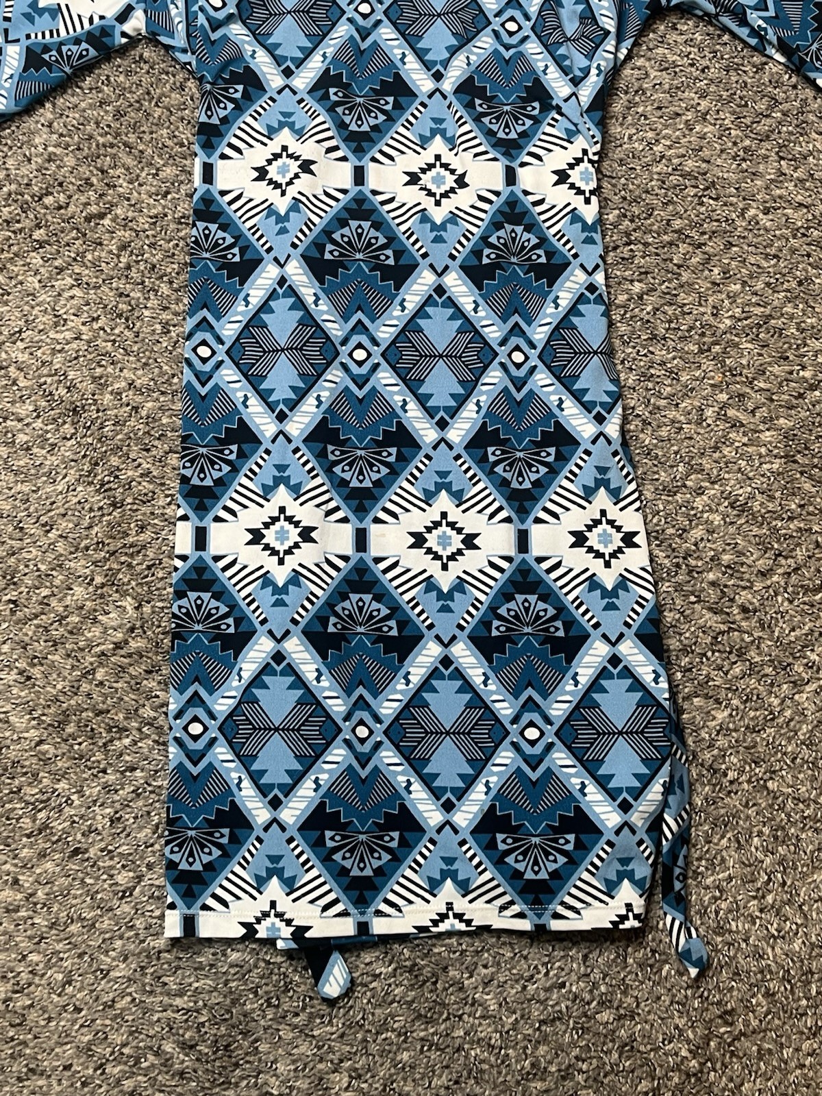 Jonathan Martin blue and white diamond pattern dress with tie waist, size large