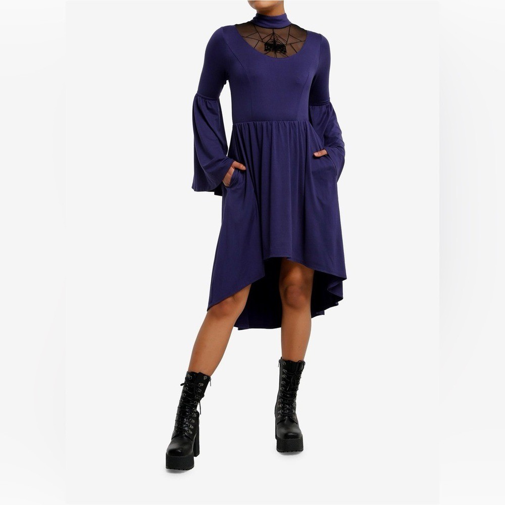 Her Universe Disney Snow White Evil Queen Hi-Low Bell Sleeve Dress Cosplay 2X