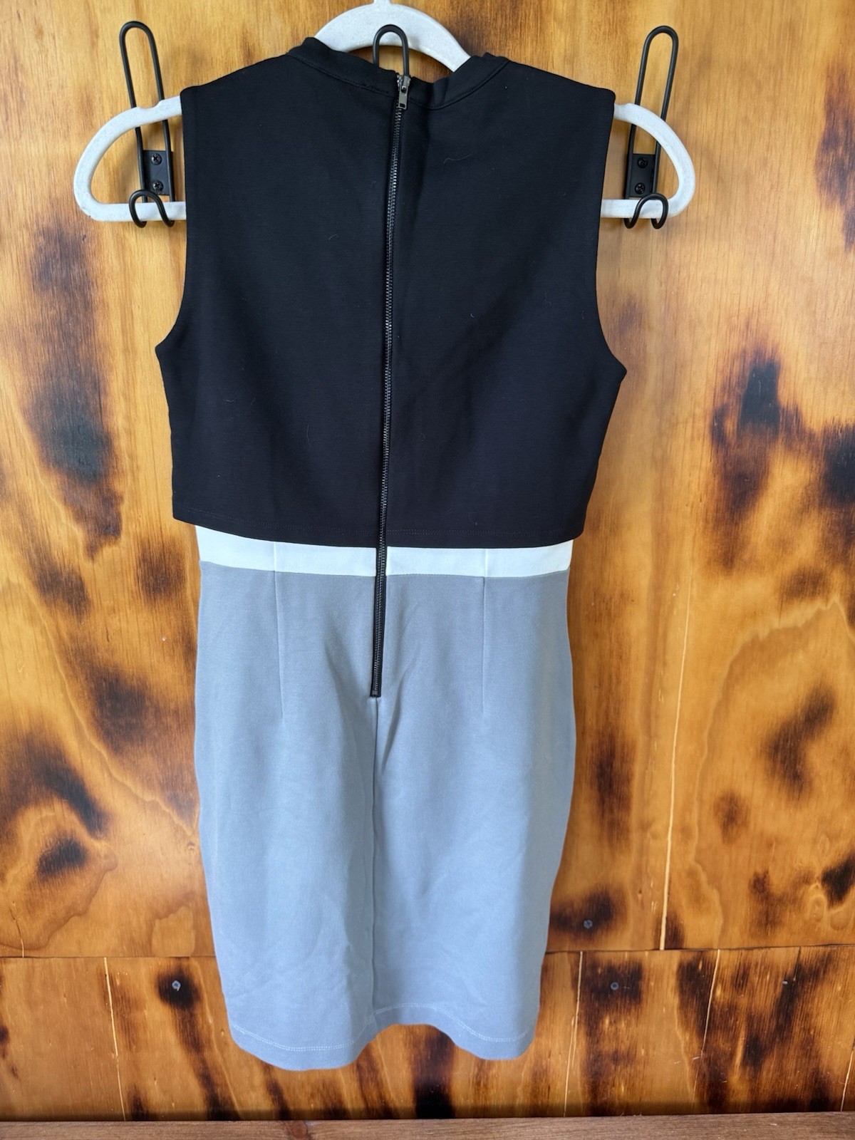 French Connection Black White Gray Colorblock Stretch Knit High Neck Sheath 6