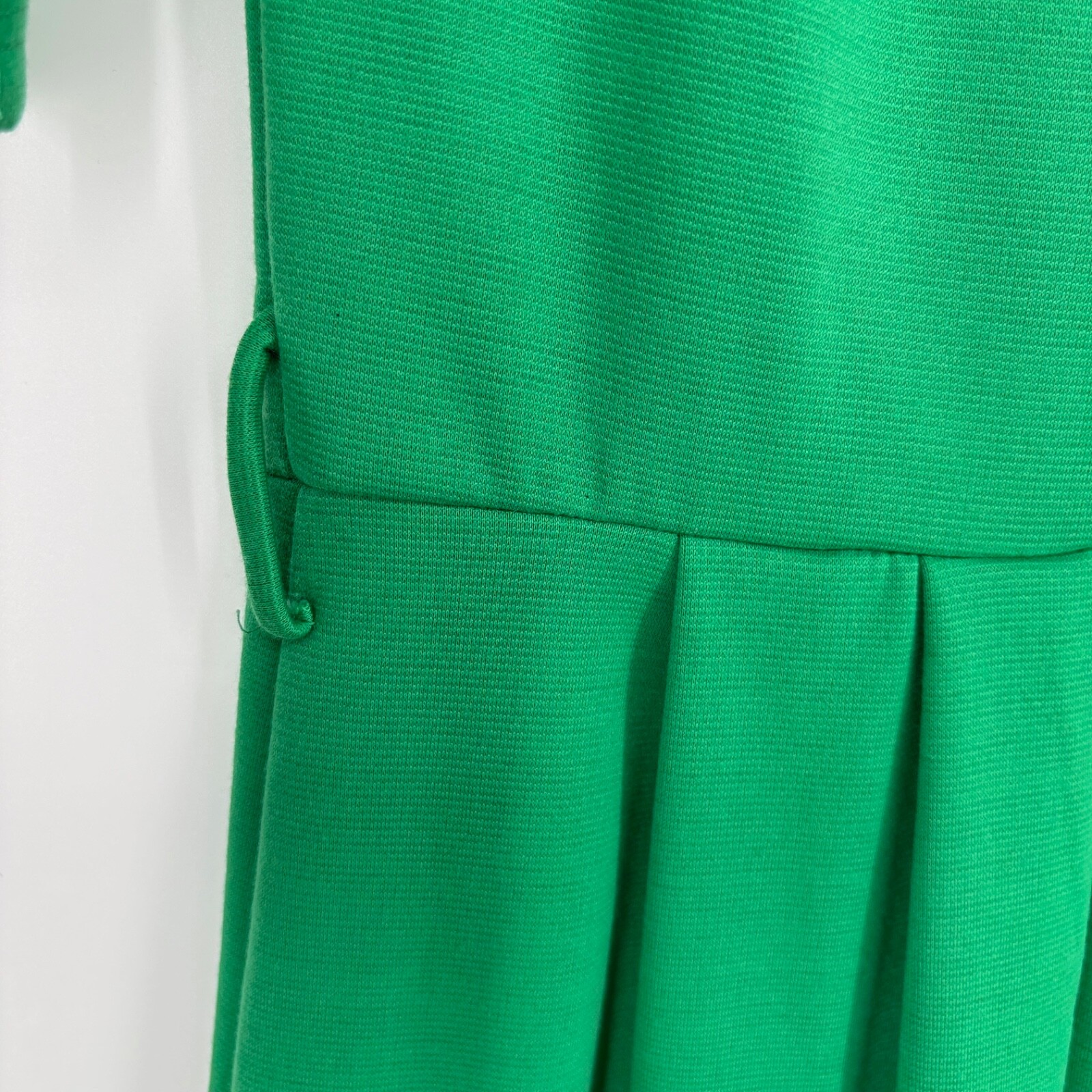 Catch My I Juniors Medium Fit & Flare Dress Green Knit Elbow Sleeve Pleated Skir