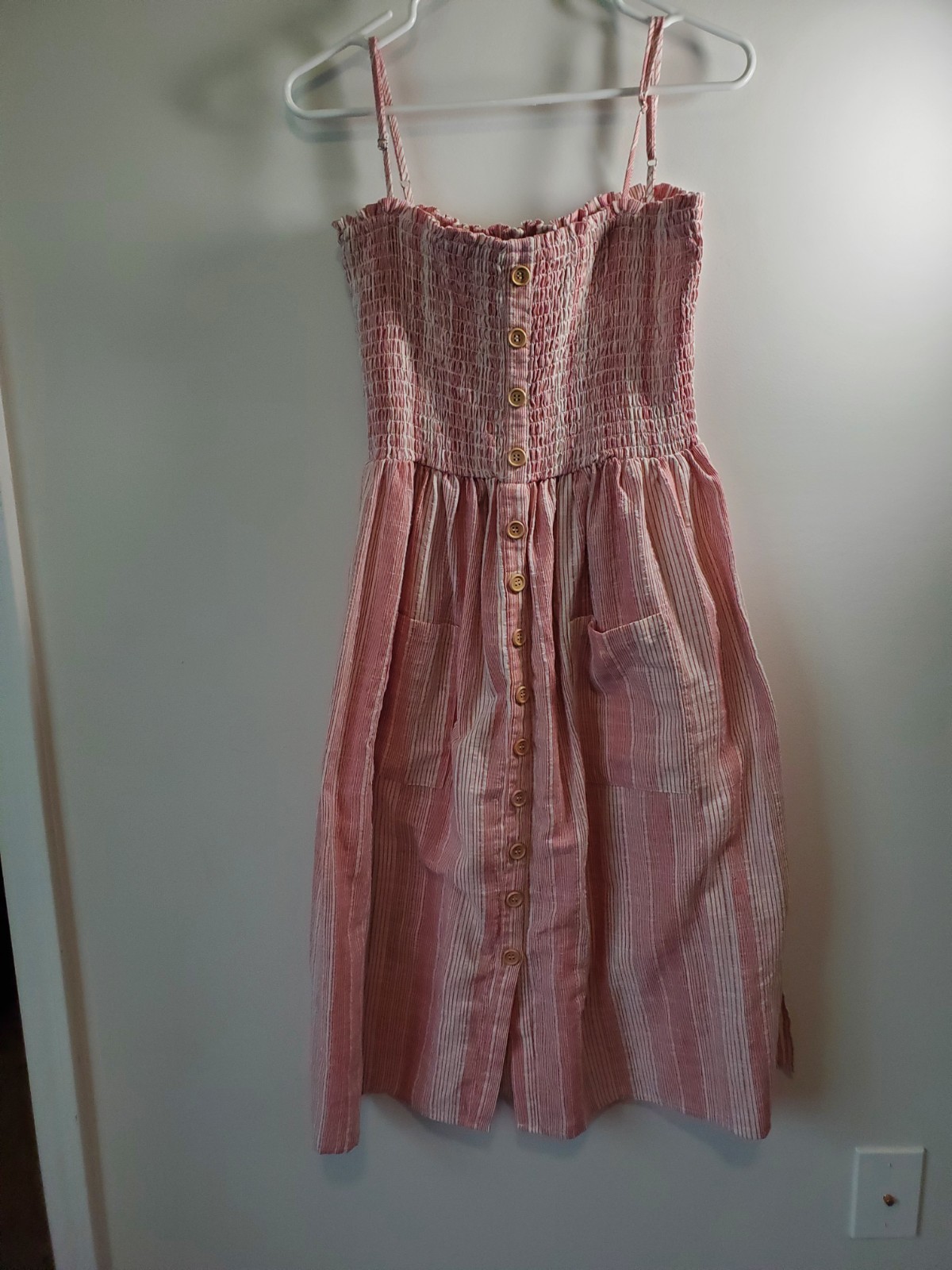 Easel Botique Pink Striped Button Detailed Smocked Dress Size Large