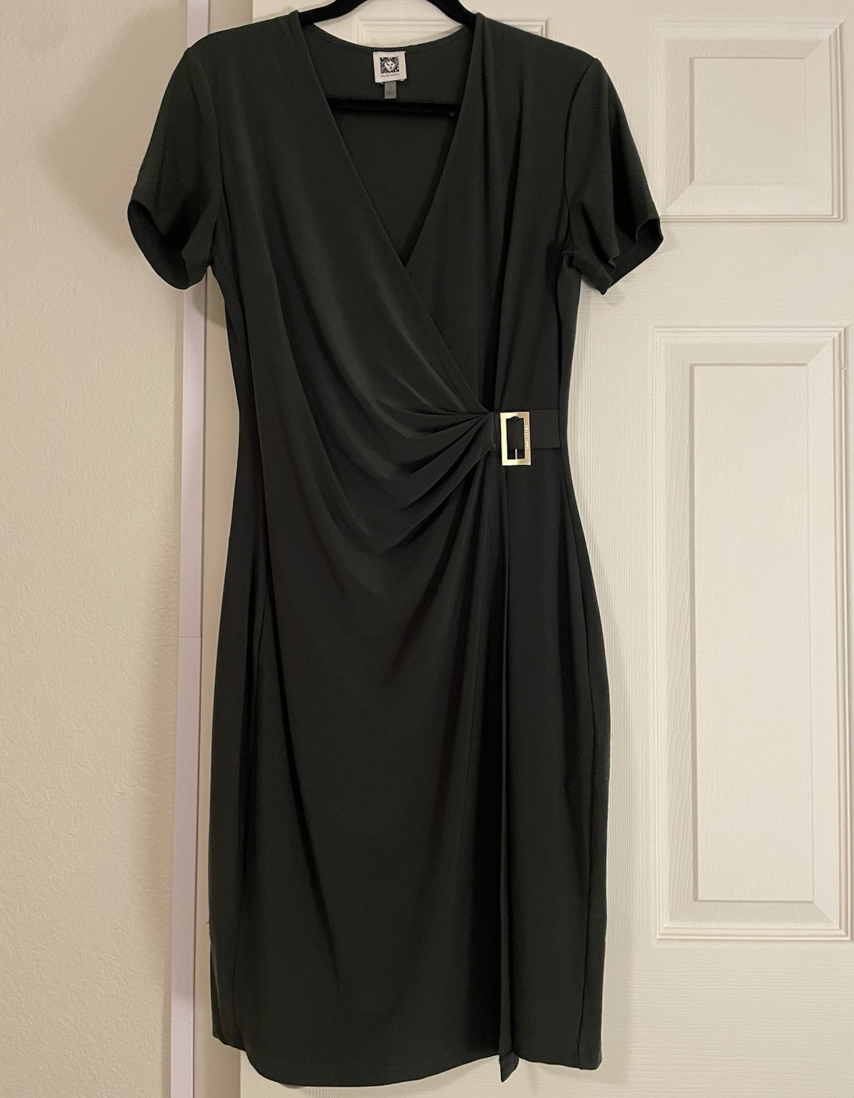 Anne Klein Black Wrap Sheath Dress Ruched Buckle V-Neck Short Sleeve 8