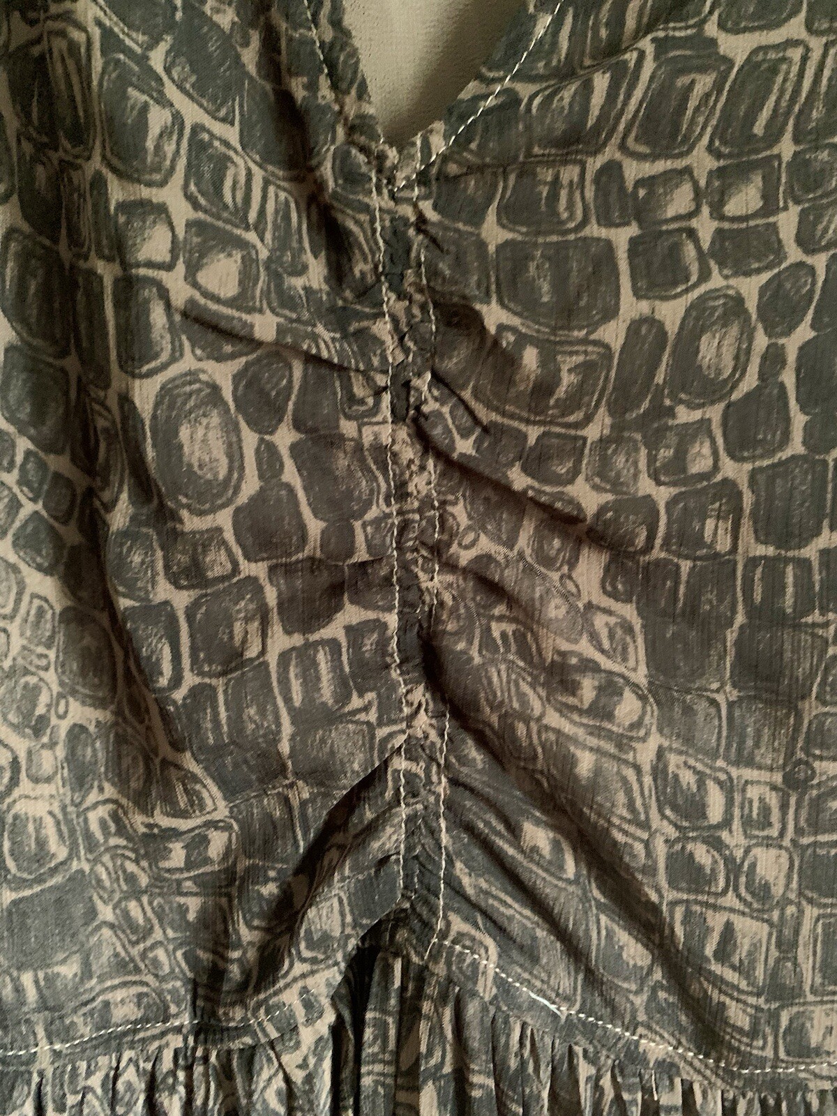 BNWT HM BLACK & BROWN CROCODILE PRINT LONG SLEEVES PLEATED MAXI DRESS SIZE: 10