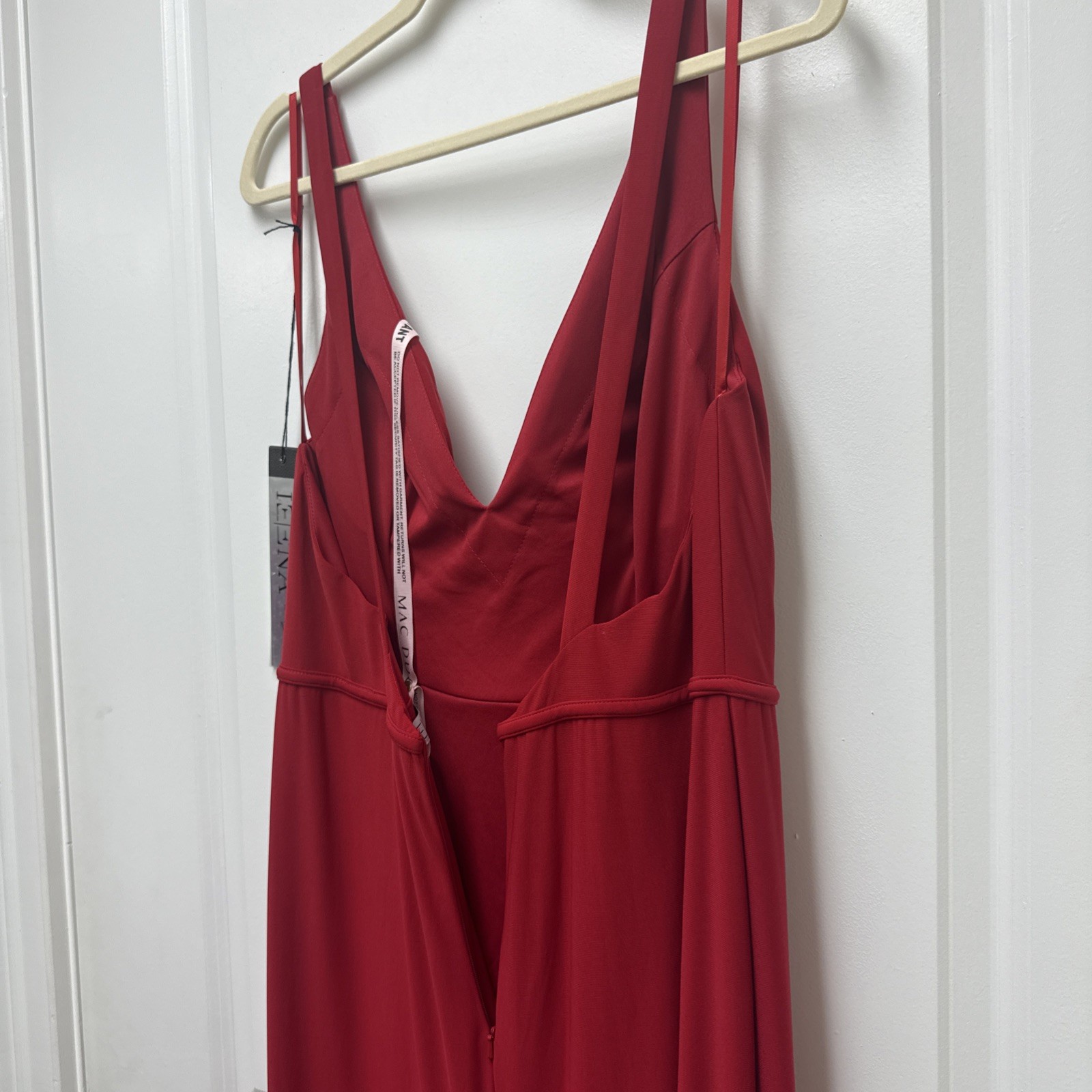 MAC DUGGAL Size 10 Red 25846 Sleeveless Plunge Neck High Slit Formal Gown Dress