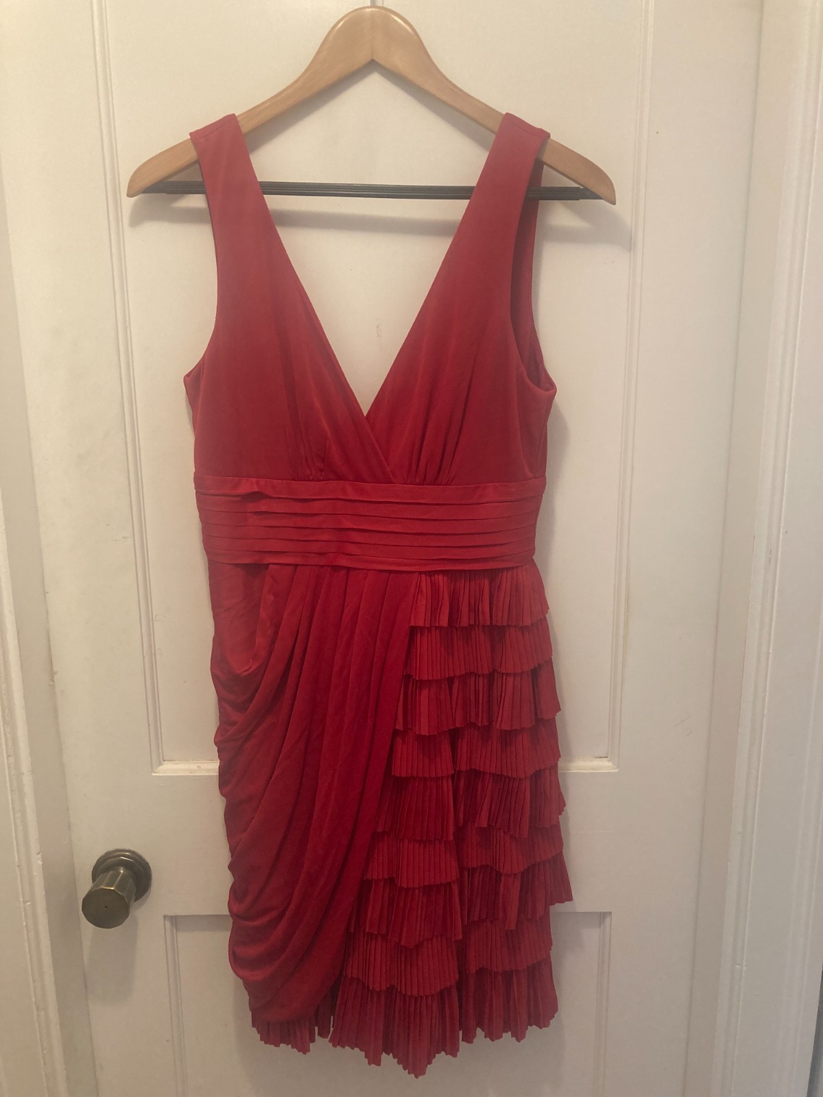 BCBGMAXAZRIA Dress Red Cocktail Size 8 V Neck Flapper