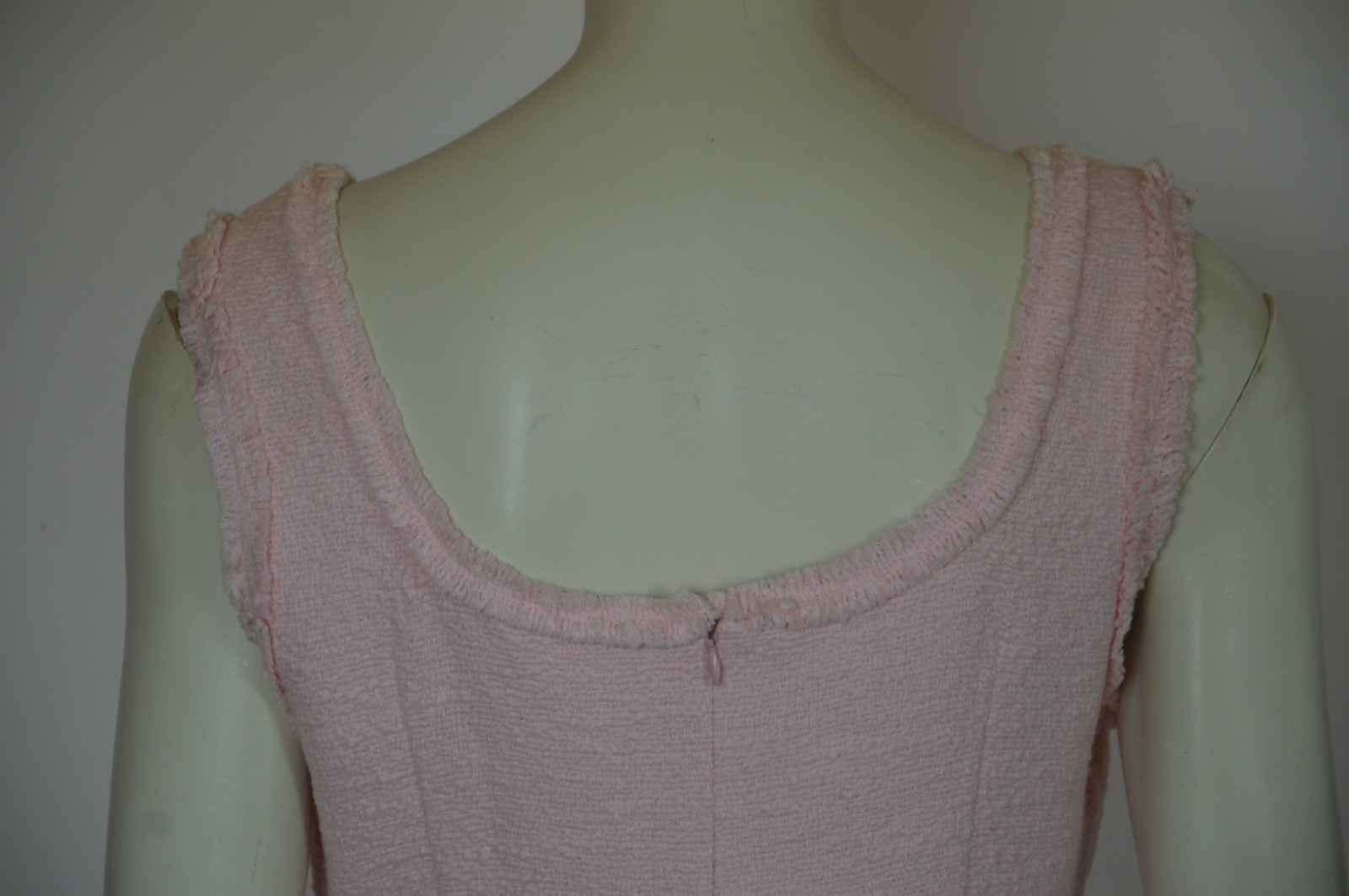 ZARA Pink Fitted Frayed Trims Tweed Boucle Gem Stone Button Mini Dress LARGE L