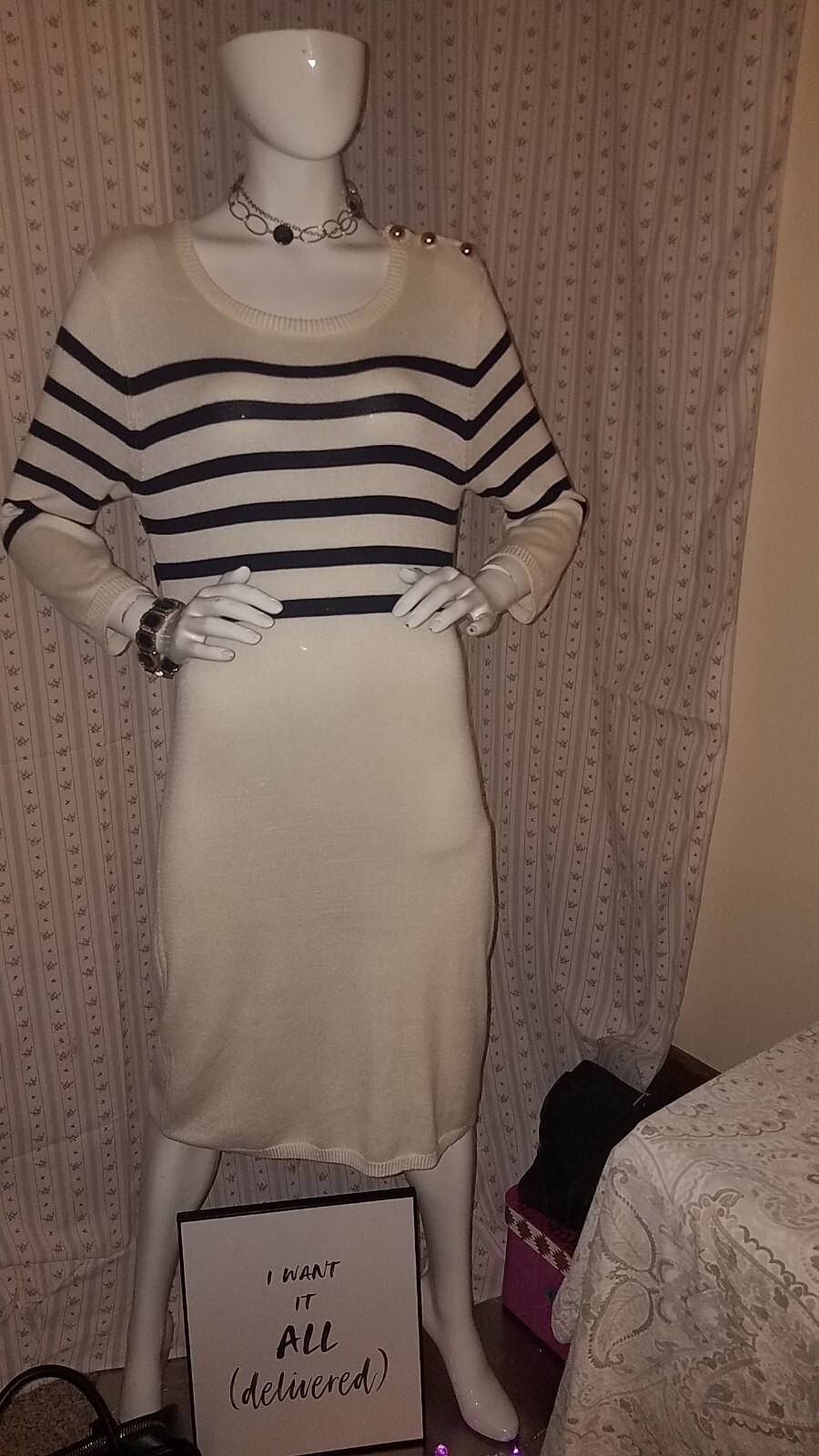 Willow and Wind Size Large Rayon fabric Sweater Dress