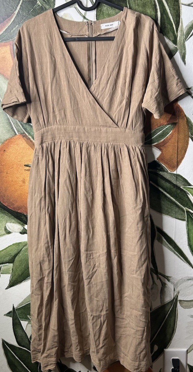 Mod Ref Large Tan Surplice Belted Short Sleeve Dress Gauze Texture Casual