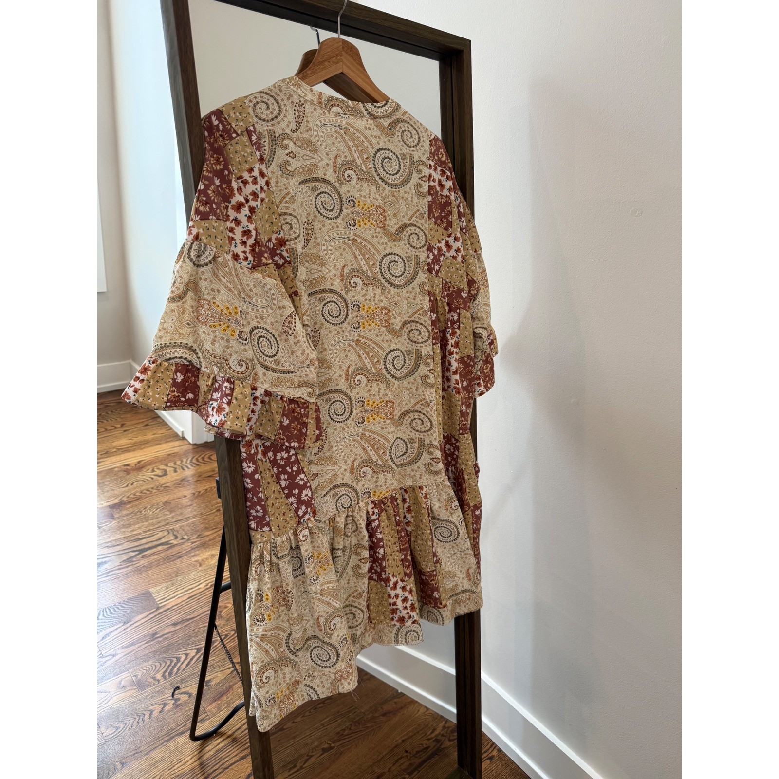 Boho Easel Patchwork Paisley Ruffle Mini Dress Earth Tones Bell Sleeve Boho L