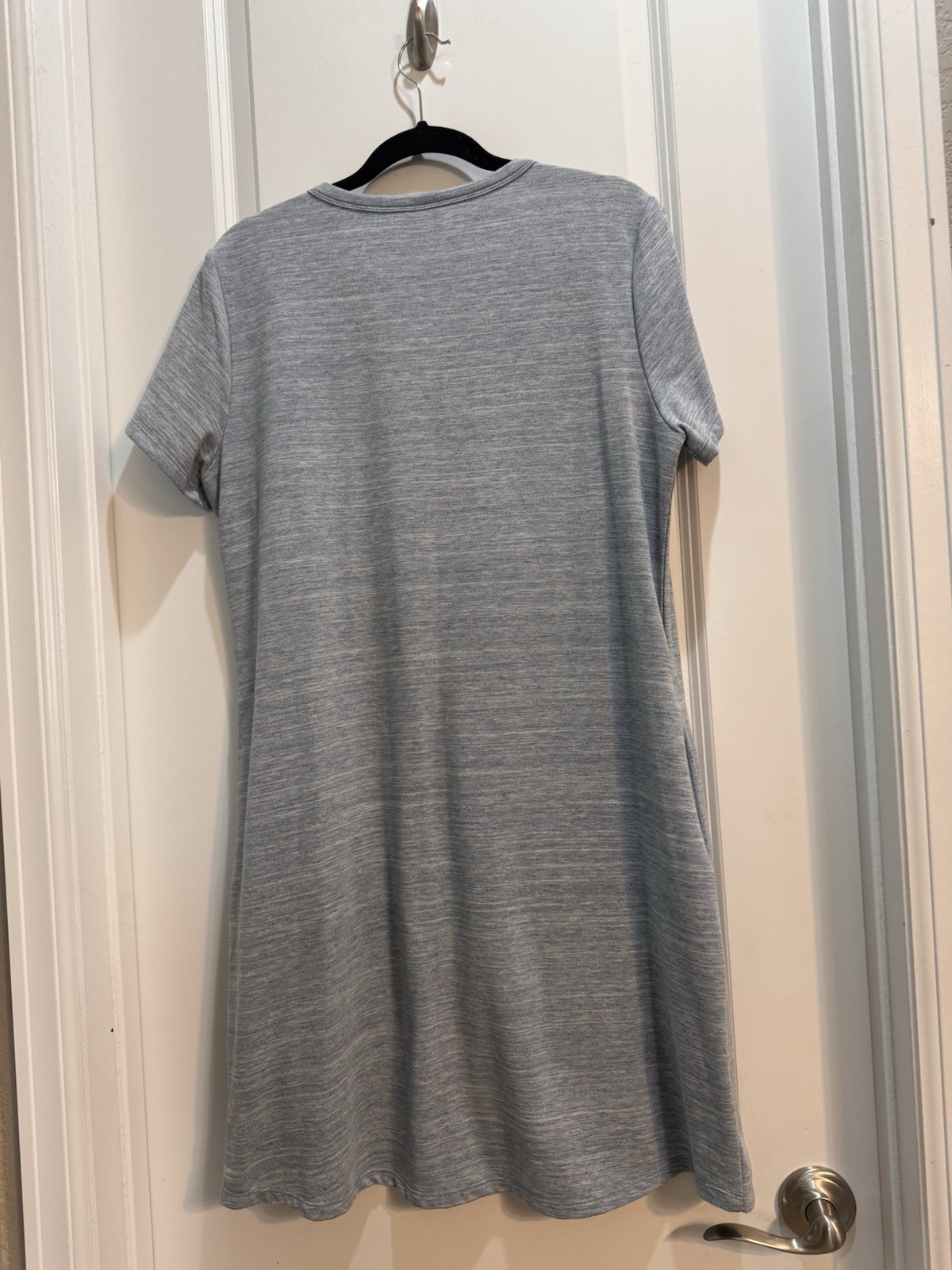 32 Degrees Cool Light Blue Dress Large Slide Pockets Armpit To Armpit 20”