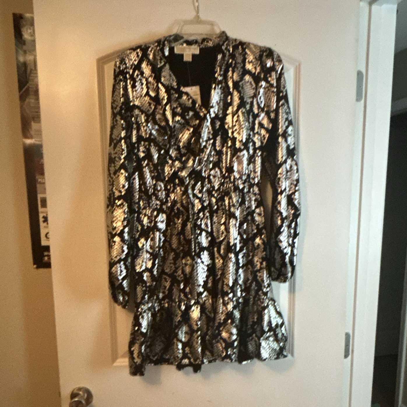 Michael Kors Black/Silver Sequin Animal Print Mini Dress V-Neck Long Sleeve S