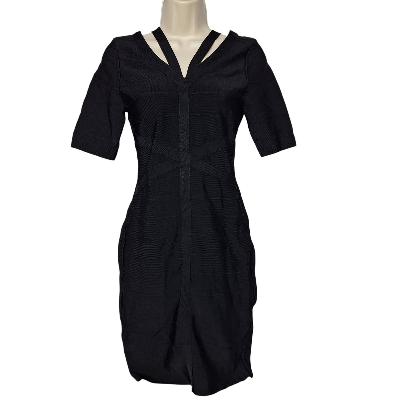 Venus Bodycon Wrap Dress Med Solid Black V-Neck Minimalist Little Black Dress