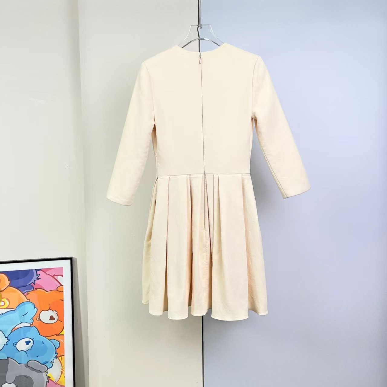 Christian Dior Off‑White Notched‑Neck 3/4 Sleeve Pleated Short Dress