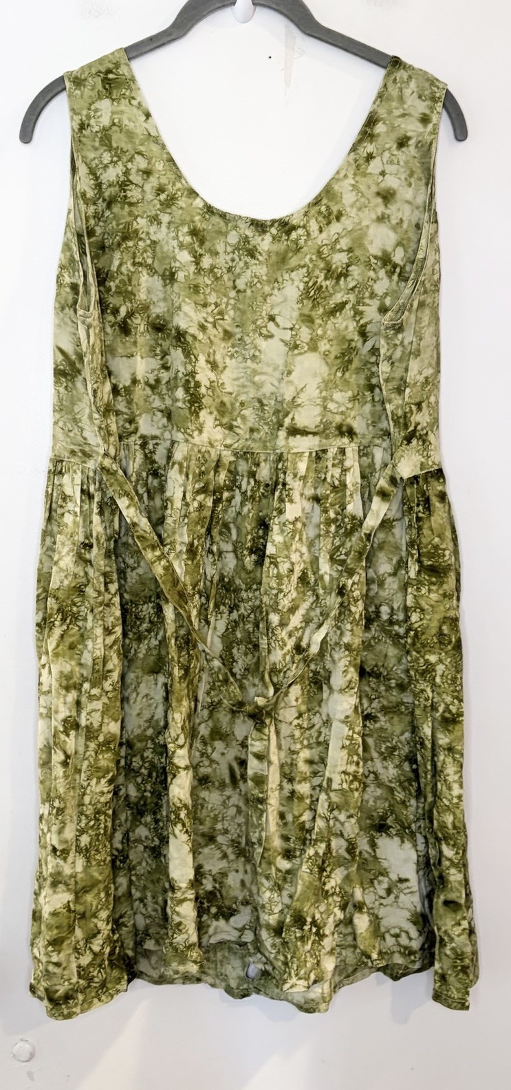 Mamta Free Size Green Tie Dye Sleeveless Fairy Dress Button Front babydoll boho