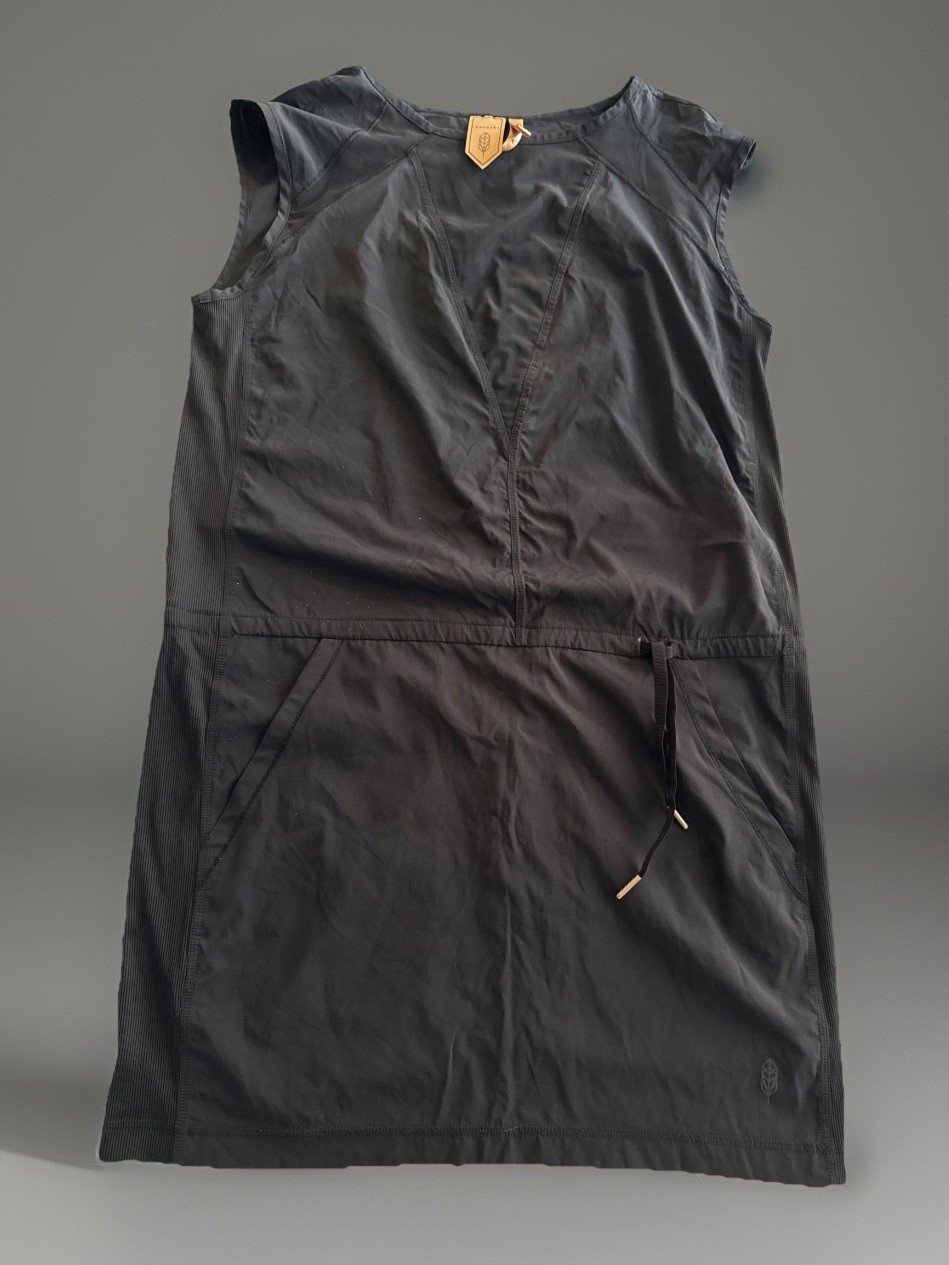 Indygena Women’s Mirela Dress Black Size Large Athletic Sporty Comfort