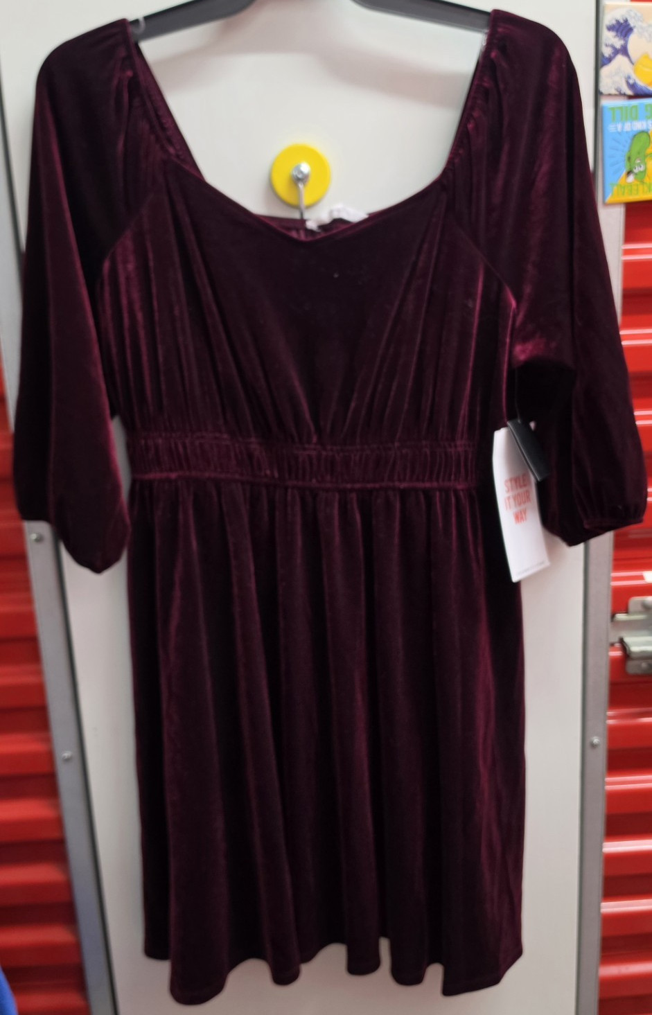 Celebrity Pink burgundy velvet A-line dress XXXL square neck 3/4 sleeve short