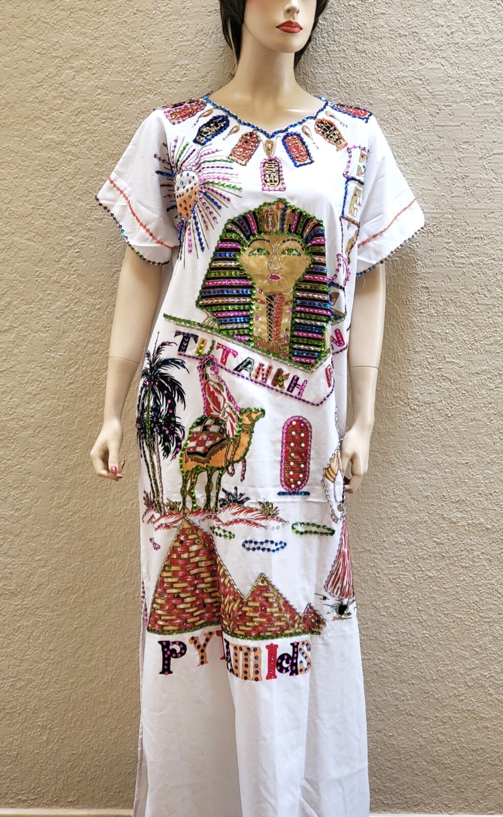 Handmade Egyptian Beaded Sequins Tut Ankh Amon White Kaftan Dress Galabia M. L.