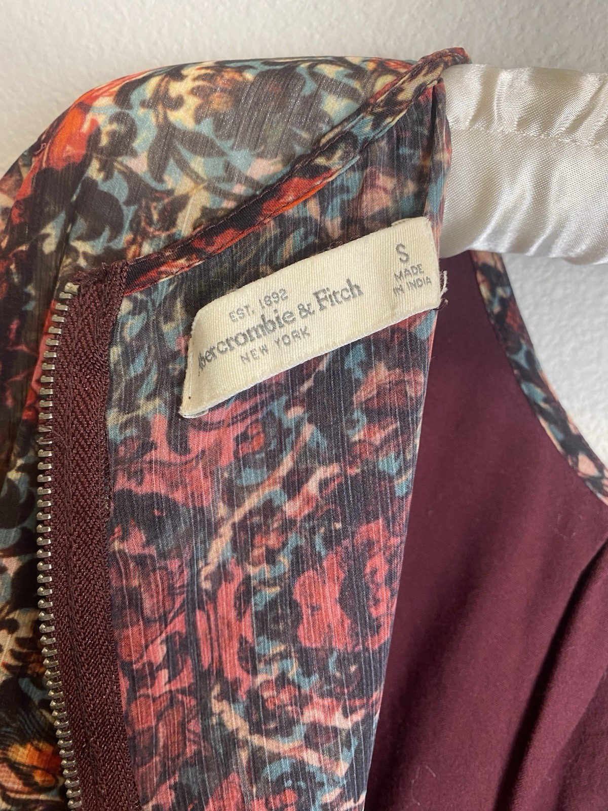 Abercrombie & Fitch Keyhole Neck Sheer Gothic Floral Dress Boho~Dark Romance~(S)