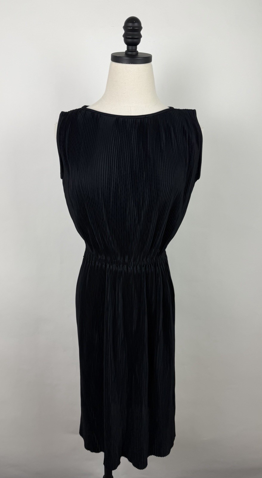 Vintage 60s Pleated Dress Womens Small Black Polyester Knit Sheath Minimal Mod