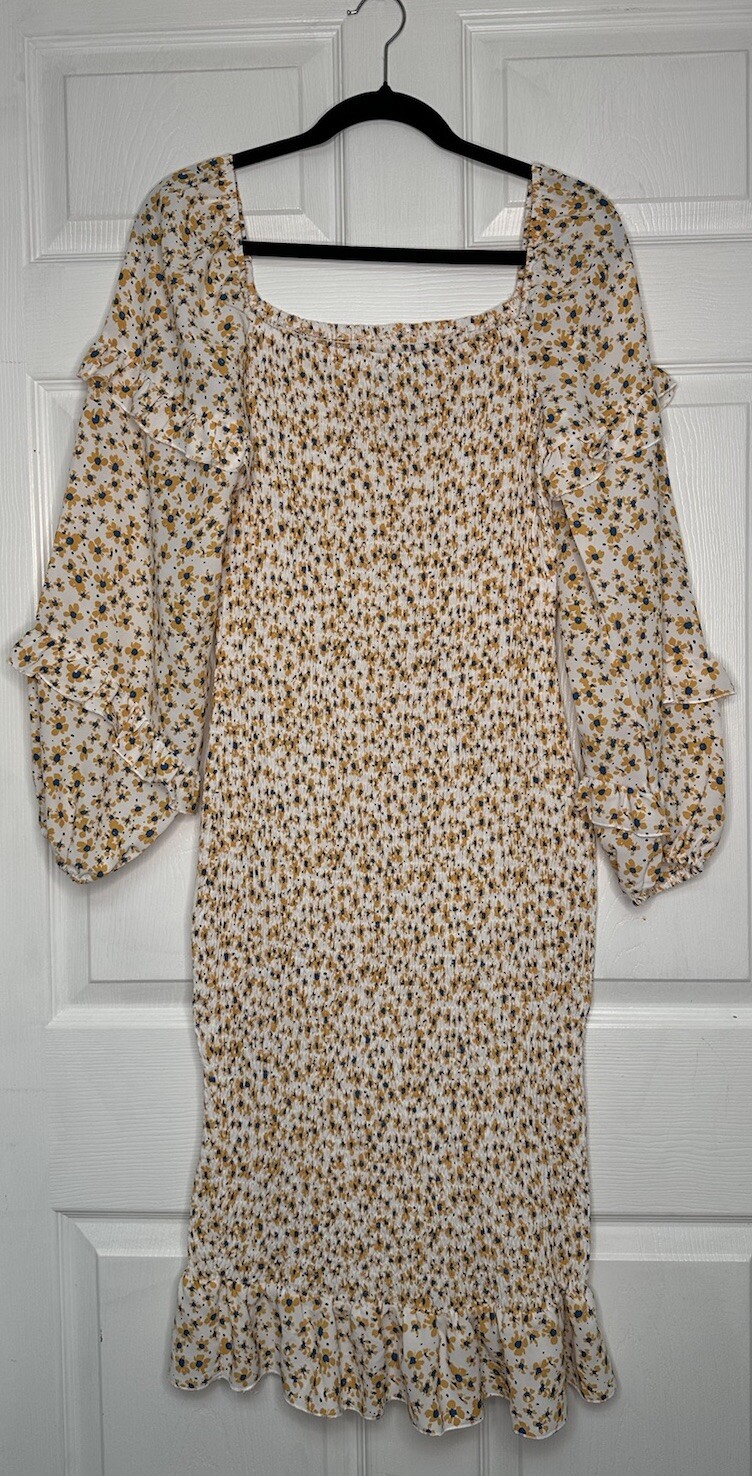 Pretty Garden Yellow Womens M Dress Midi Floral Smocked Cottage core Peasant