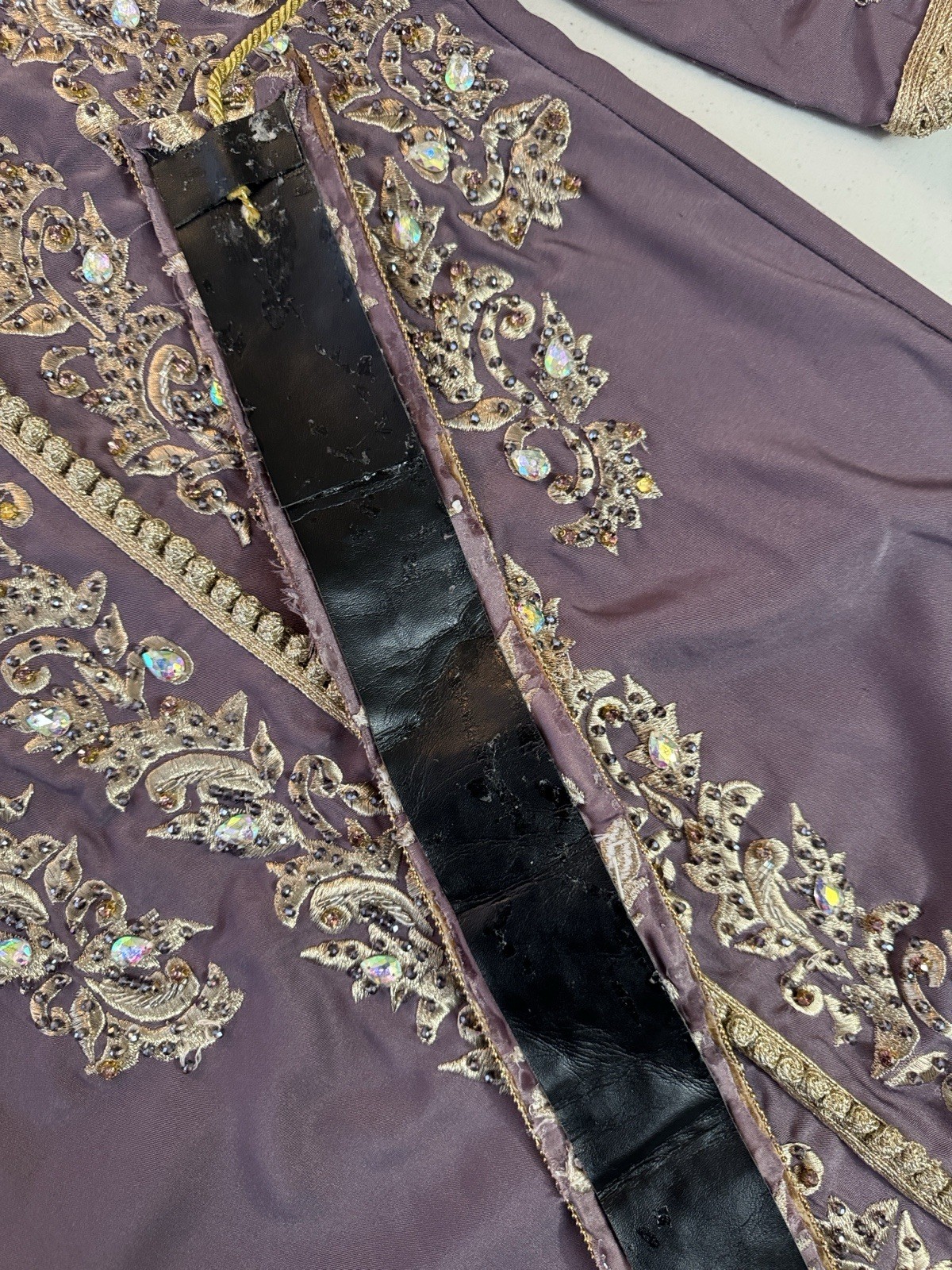 Embroidered Long Caftan Dress in Mauve with Gold Trim