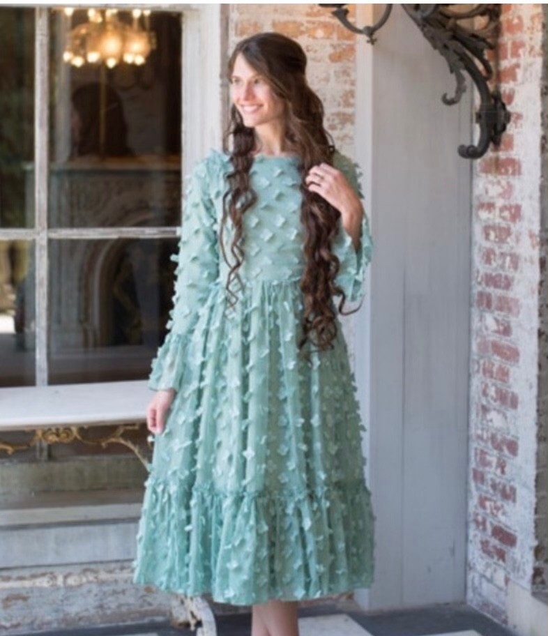Dainty Jewells Size Medium Modest long sleeve Beautiful any occasion formal Maxi