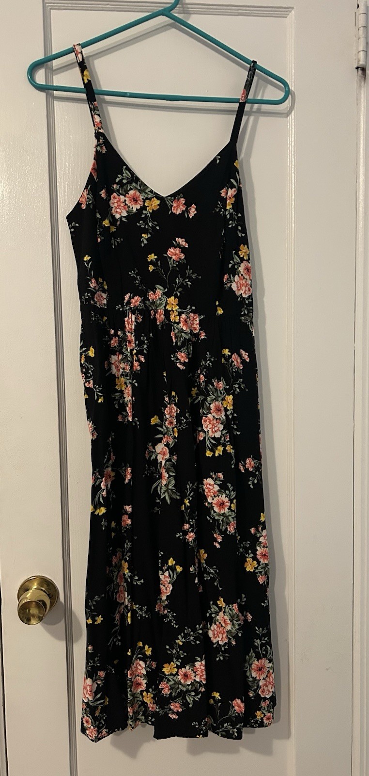 Old Navy Women’s Floral Cami Sundress Size Medium Petite- Excellent Condition